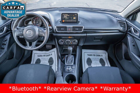 2016 Mazda MAZDA3 i Sport