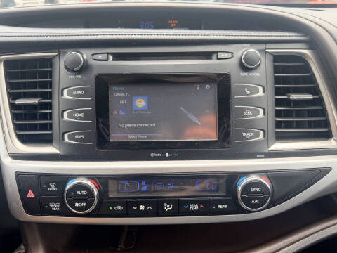 2014 Toyota Highlander LE Plus