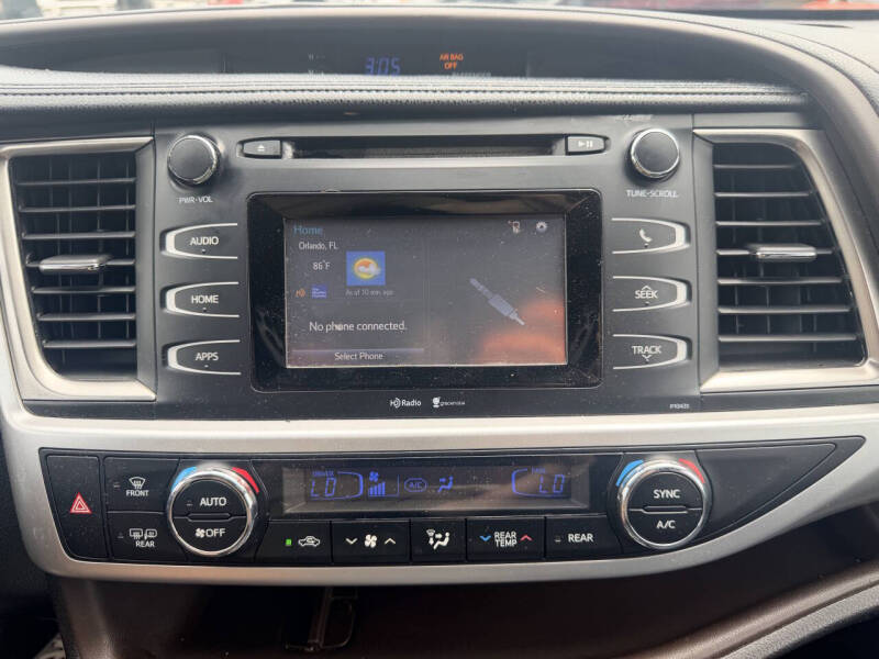 2014 Toyota Highlander LE Plus