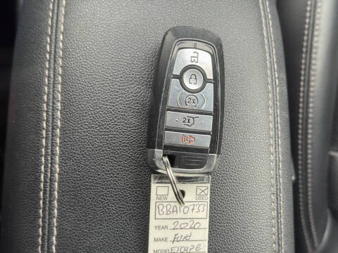 2020 Ford Escape SEL