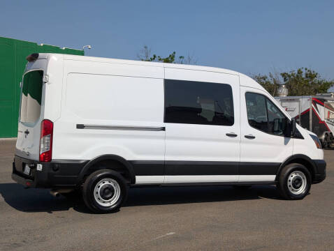 2024 Ford Transit 250