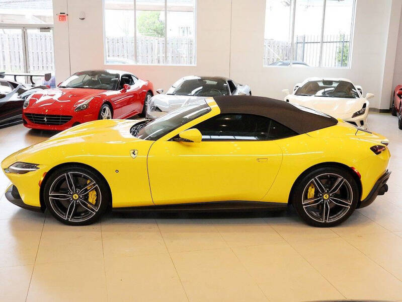 2025 Ferrari Roma Spider
