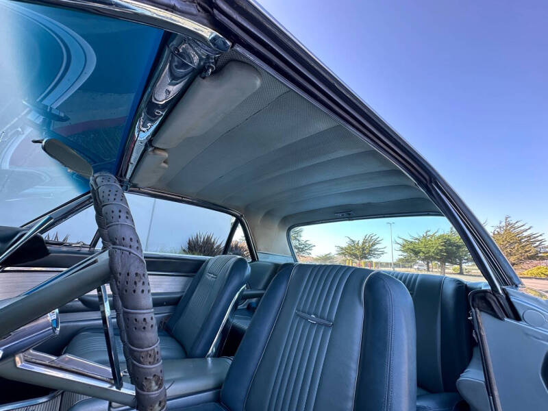 1963 Ford Thunderbird