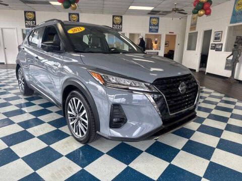 2021 Nissan Kicks SR