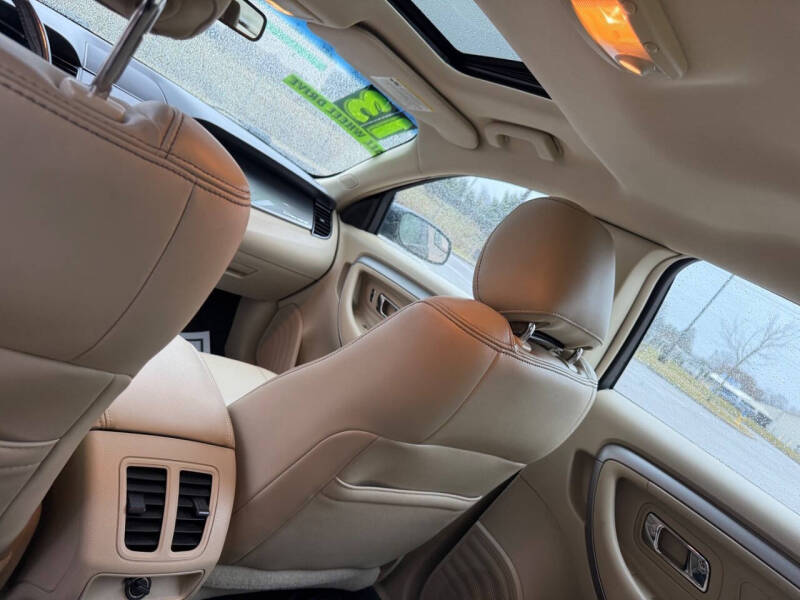 2013 Ford Taurus SEL