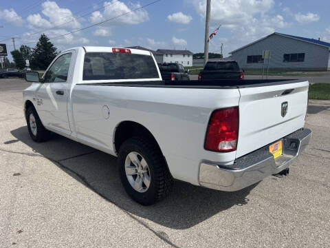 2023 RAM 1500 Classic SLT