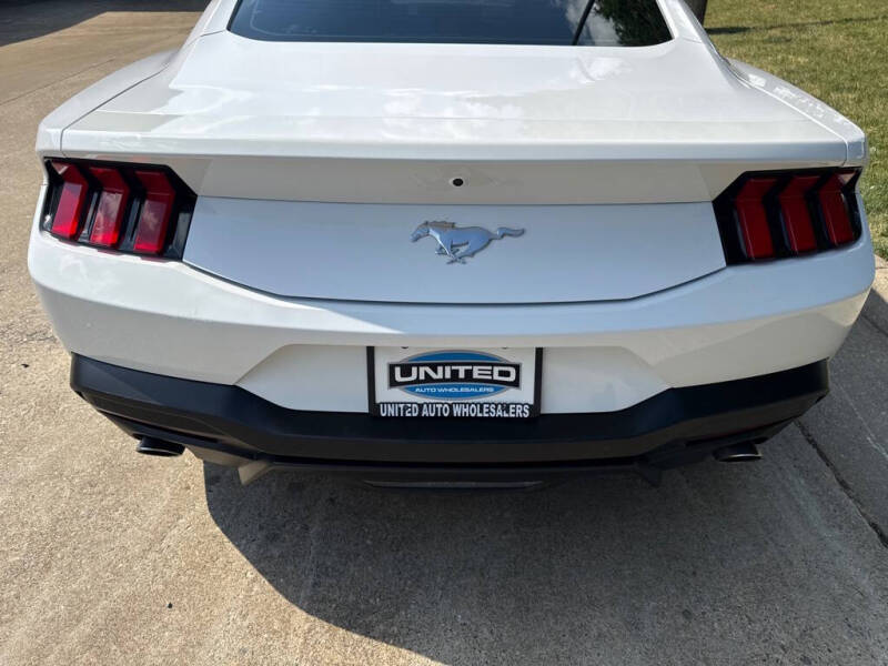 2024 Ford Mustang EcoBoost
