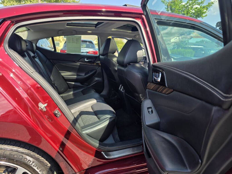 2017 Nissan Maxima Platinum