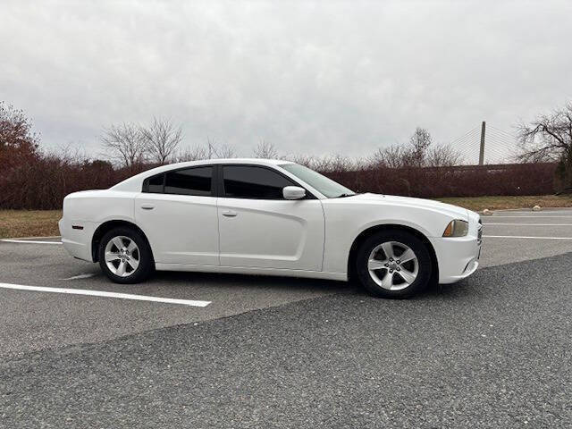 2012 Dodge Charger SE