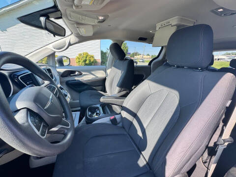 2018 Chrysler Pacifica Touring Plus