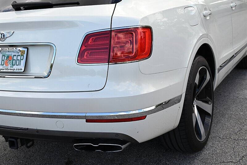 2019 Bentley Bentayga 28