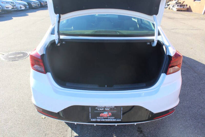 2020 Hyundai Elantra