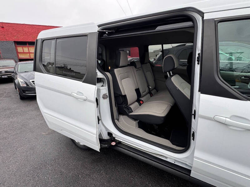 2020 Ford Transit Connect XLT