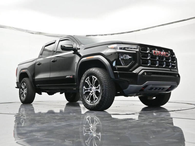 2024 GMC Canyon AT4