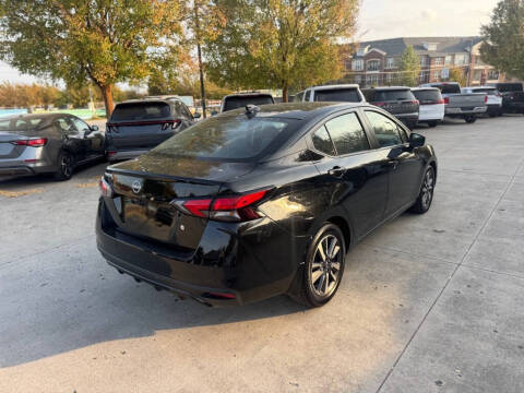 2023 Nissan Versa SV