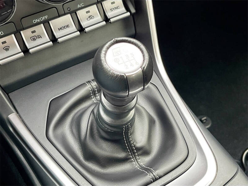 2024 Toyota GR86 Premium