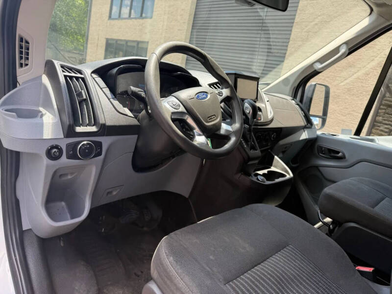 2018 Ford Transit 250