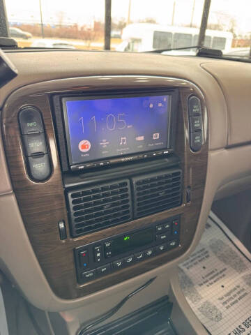 2005 Ford Explorer Eddie Bauer