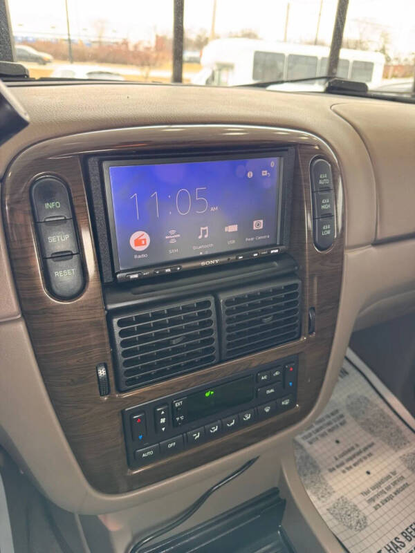 2005 Ford Explorer Eddie Bauer