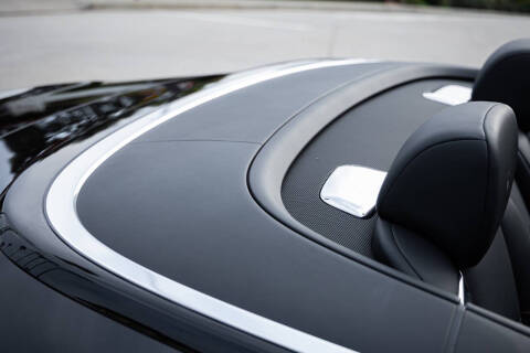 2019 Rolls-Royce Black Badge Dawn