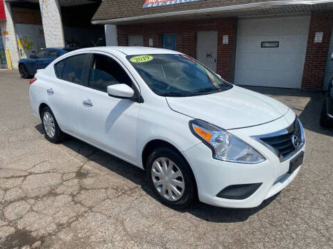 2019 Nissan Versa SV