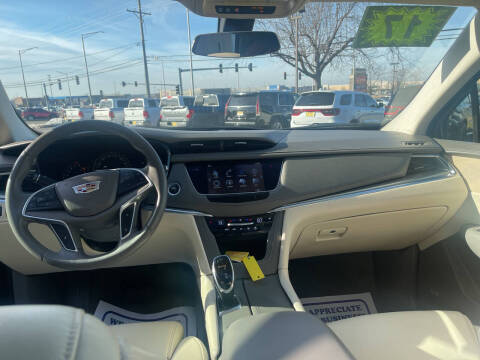 2017 Cadillac XT5 Luxury