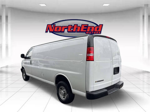 2023 Chevrolet Express 2500