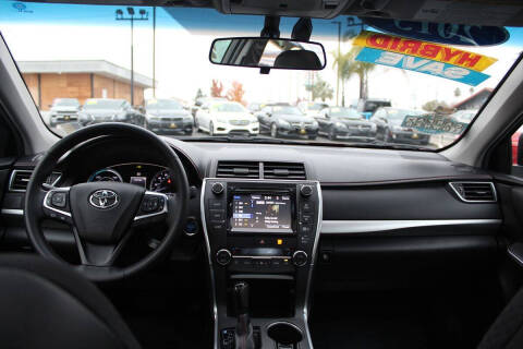 2015 Toyota Camry Hybrid SE