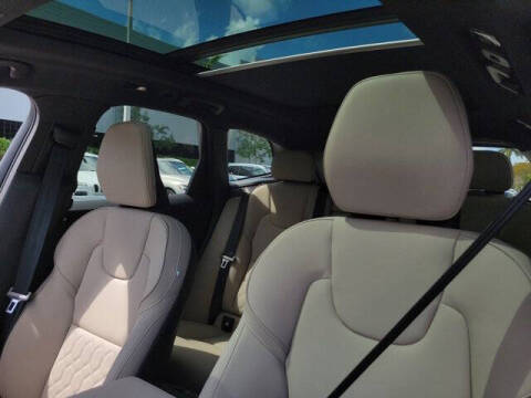 2026 Volvo XC60 B5 Core