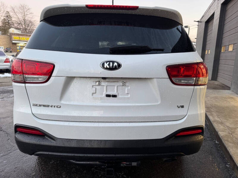 2017 Kia Sorento LX V6