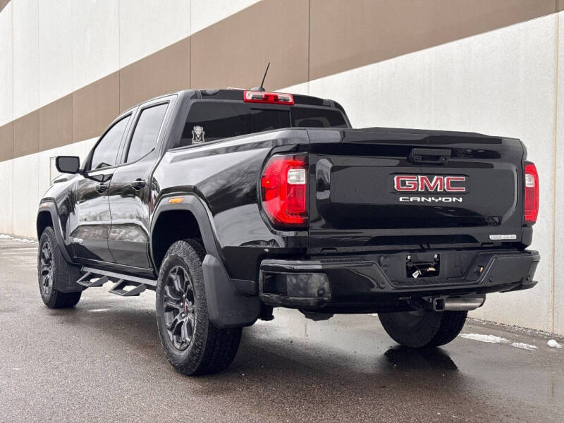 2024 GMC Canyon Elevation