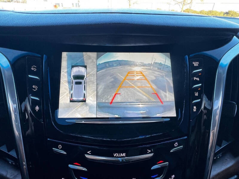 2015 Cadillac Escalade ESV Luxury