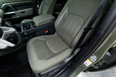 2021 Land Rover Defender 110 SE