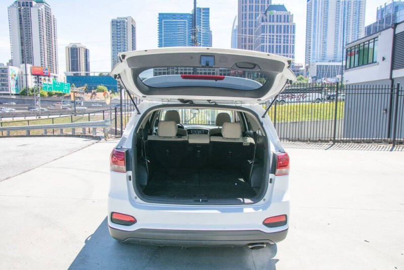 2019 Kia Sorento LX