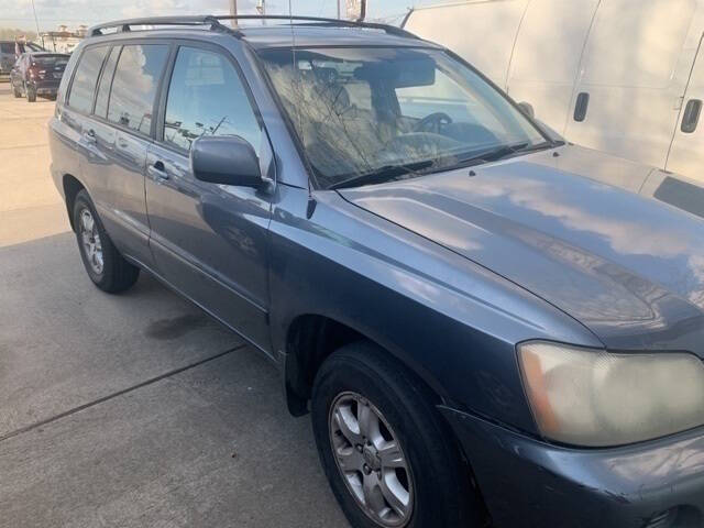 2003 Toyota Highlander for sale at Fredy's Auto Connection Houston in Houston TX