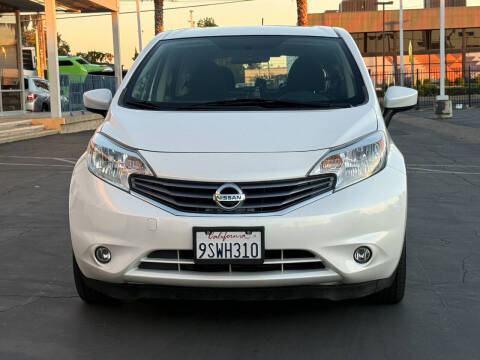 2016 Nissan Versa Note SV