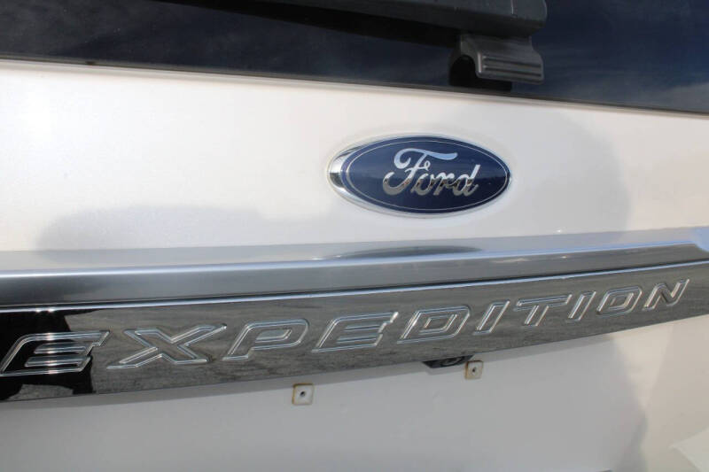 2017 Ford Expedition EL Platinum