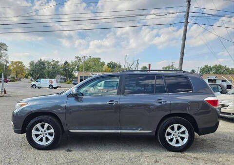 2011 Toyota Highlander SE