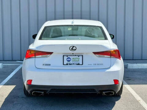 2019 Lexus IS 300