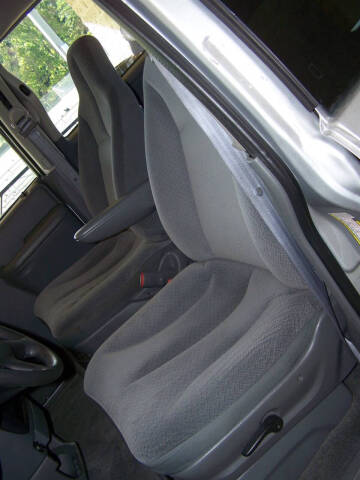 2005 Dodge Grand Caravan SE