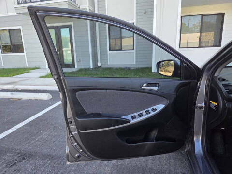 2014 Hyundai Accent GS