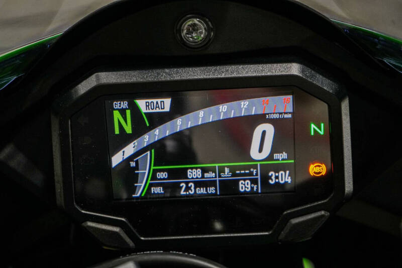 2024 Kawasaki Ninja ZX-10RR ABS