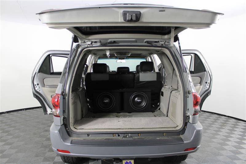 2006 Toyota Sequoia SR5