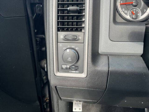 2017 RAM 1500 Express