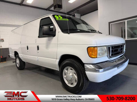 2005 Ford E-Series E-350 SD
