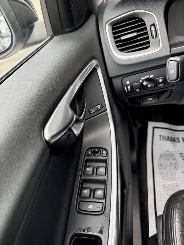 2013 Volvo S60 T5 Premier