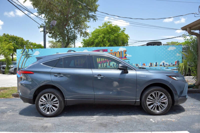 2021 Toyota Venza XLE