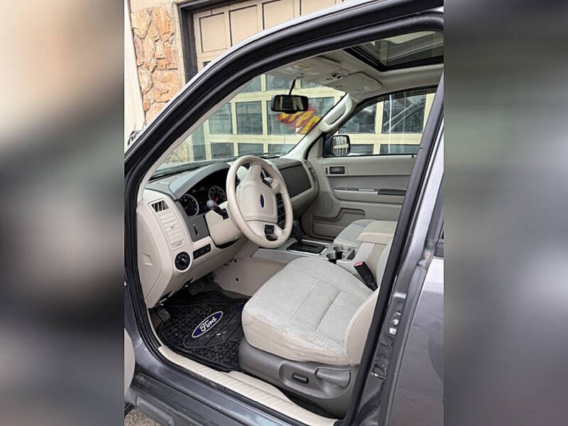 2010 Ford Escape XLT