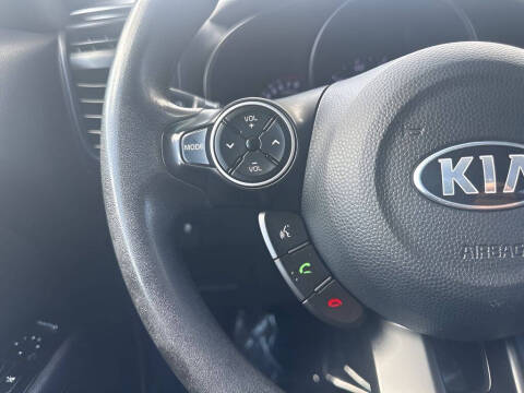 2019 Kia Soul +