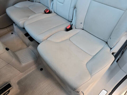 2016 Volvo XC90 T8 eAWD Momentum